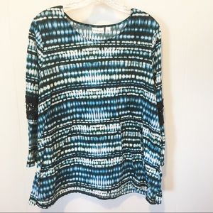 Kim Rogers Woman’s 3/4 Bell Sleeves w Crochet